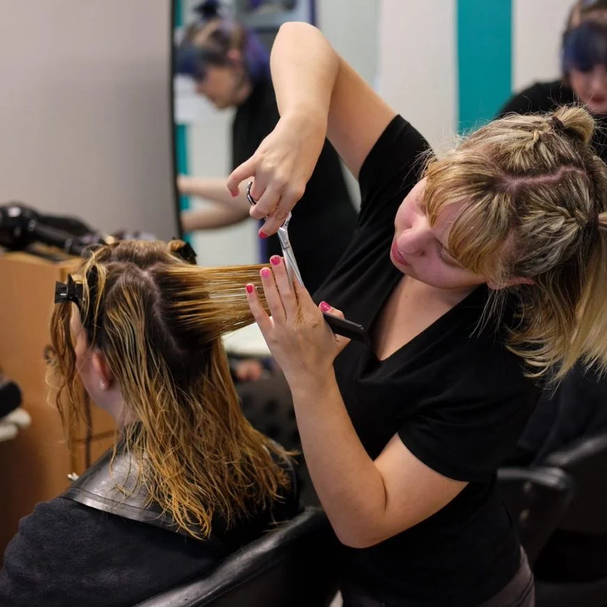 HAIRDRESSING STUDENTS GET STYLISH IN NATIONAL COMPETITION